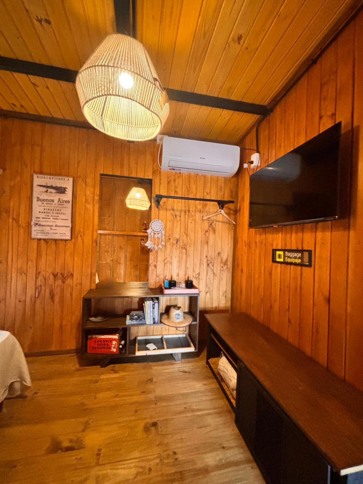 波萨达斯Aerohouse公寓 外观 照片